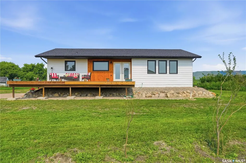 54B Marshall Crescent Katepwa Beach SK S0G 2Y0