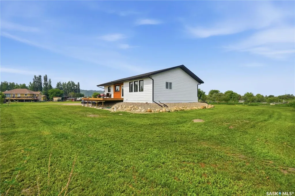 54B Marshall Crescent Katepwa Beach SK S0G 2Y0
