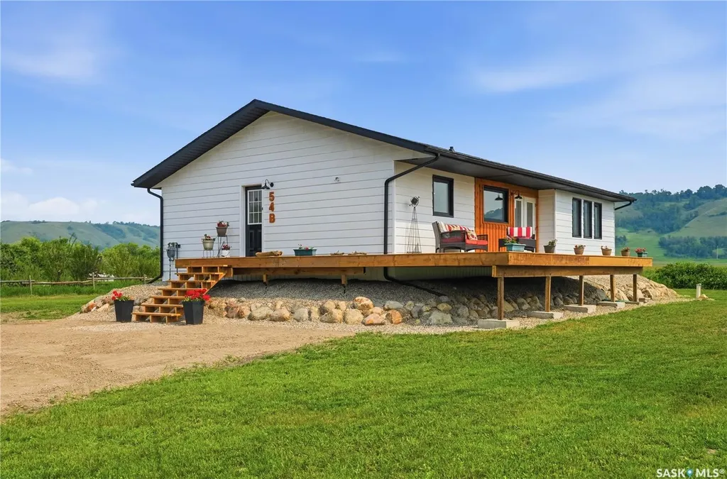 54B Marshall Crescent Katepwa Beach SK S0G 2Y0