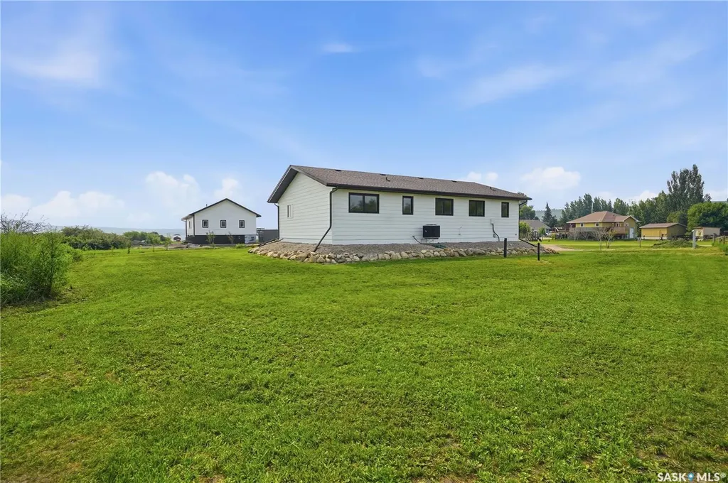 54B Marshall Crescent Katepwa Beach SK S0G 2Y0
