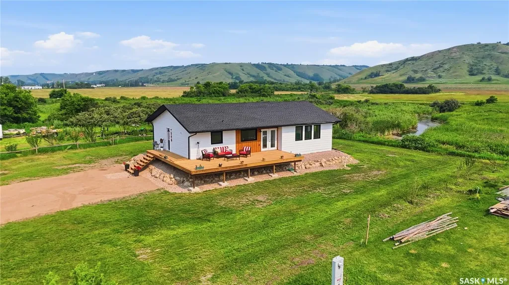 54B Marshall Crescent Katepwa Beach SK S0G 2Y0