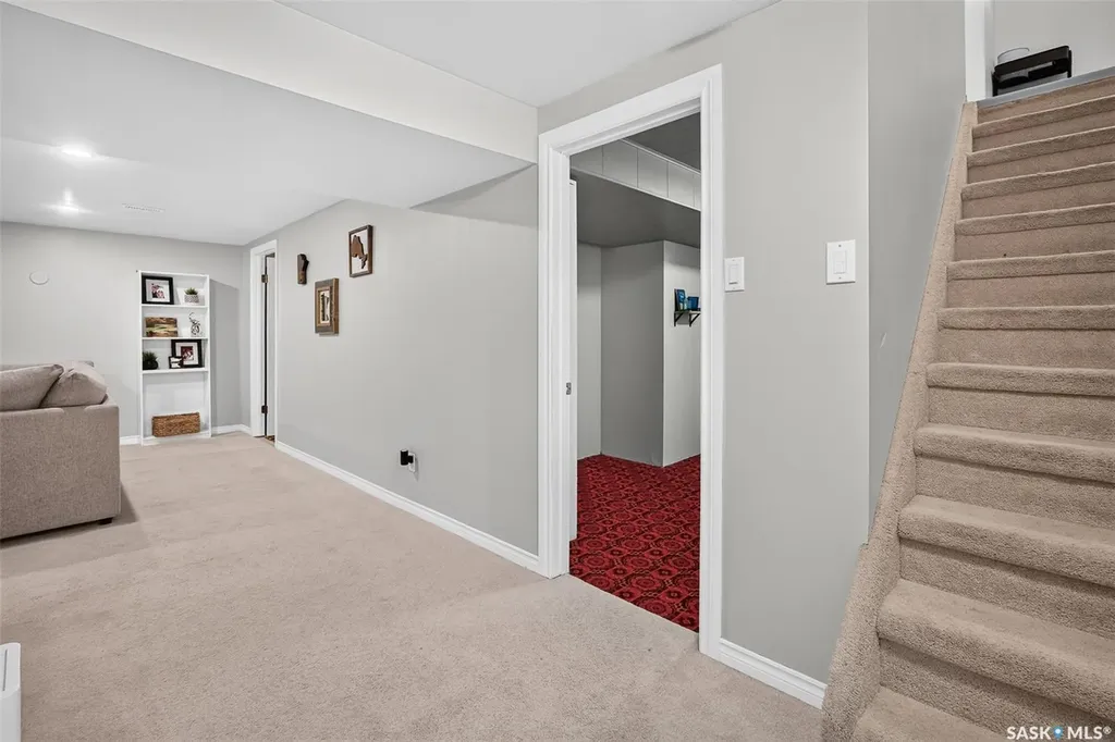 1314 Vaughan Street Moose Jaw SK S6H 5P7