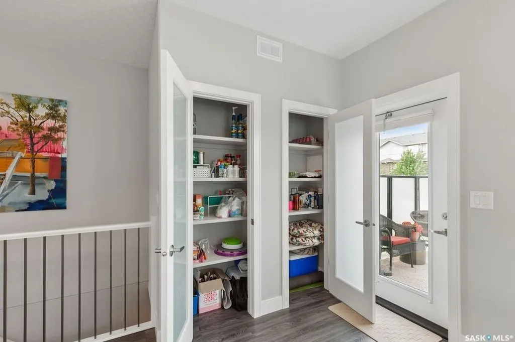 103 Pohorecky Crescent Saskatoon SK S7W 0X7