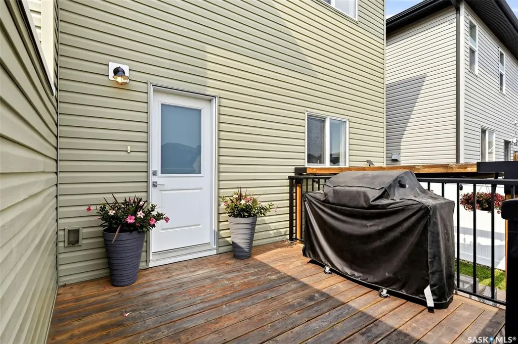 5409 Green Silverberry Drive E Regina SK S4V 3M5