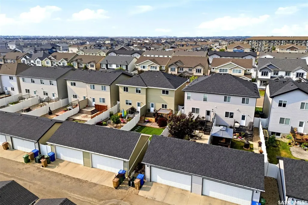 5409 Green Silverberry Drive E Regina SK S4V 3M5