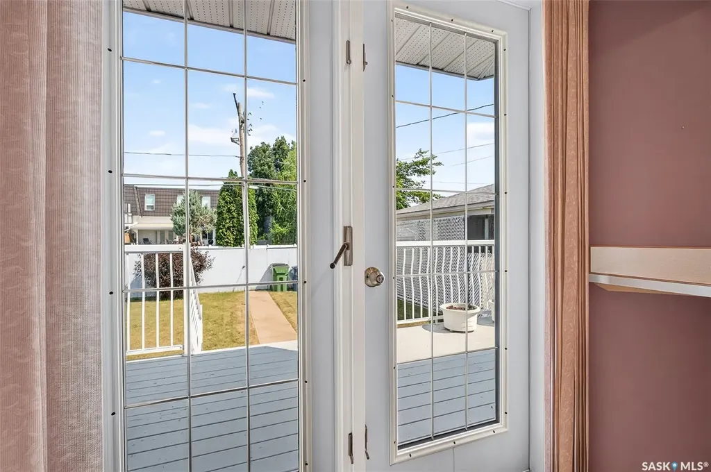 138 Athabasca Street W Moose Jaw SK S6H 2B7