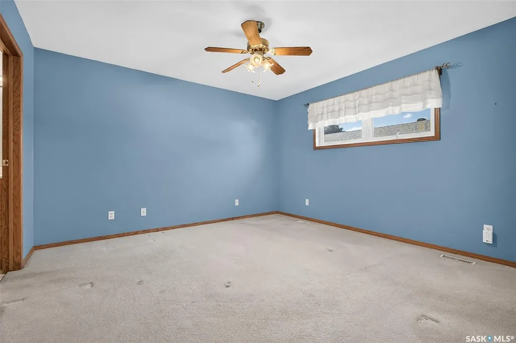 138 Athabasca Street W Moose Jaw SK S6H 2B7
