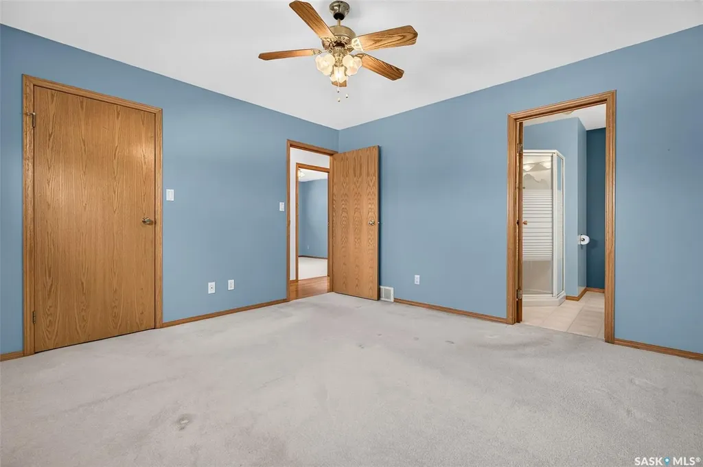 138 Athabasca Street W Moose Jaw SK S6H 2B7