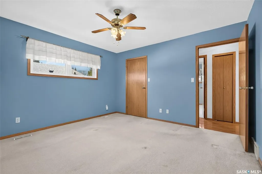 138 Athabasca Street W Moose Jaw SK S6H 2B7