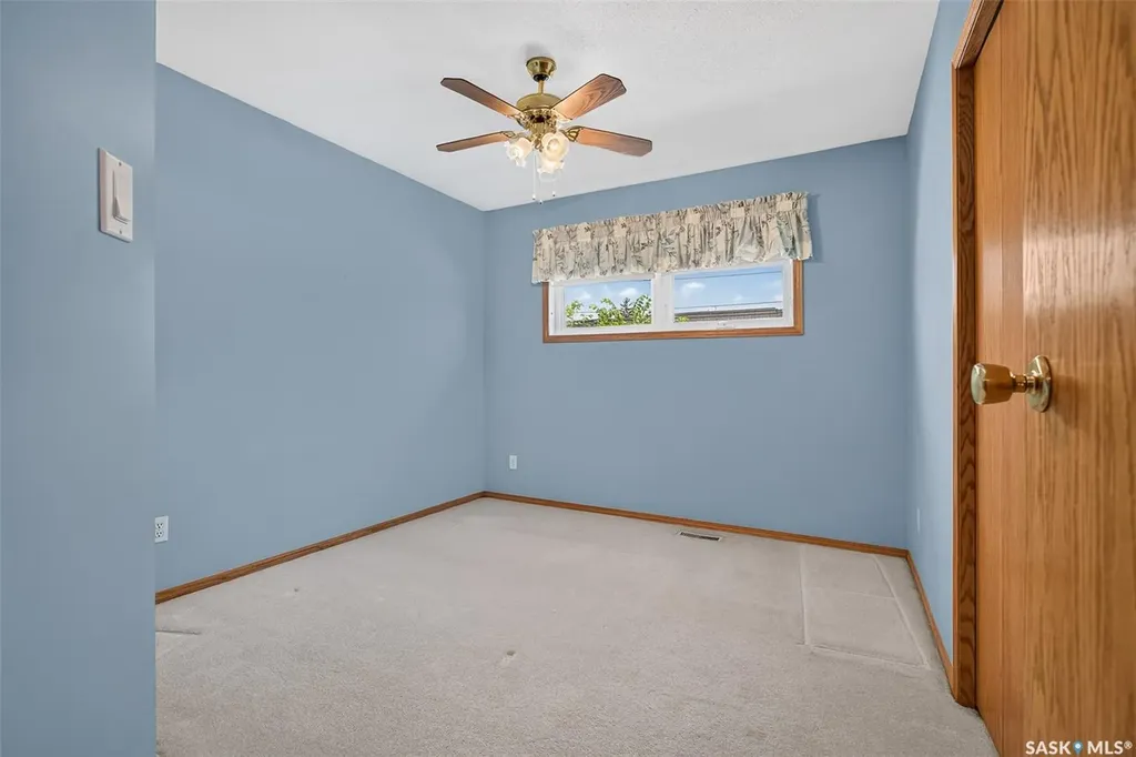 138 Athabasca Street W Moose Jaw SK S6H 2B7