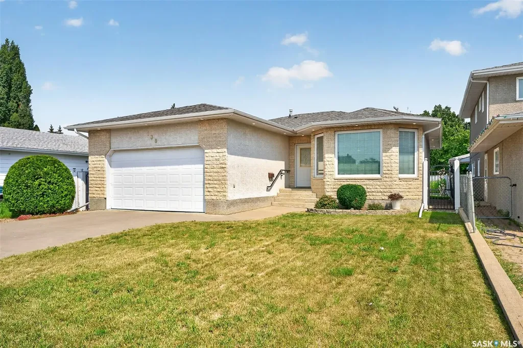 138 Athabasca Street W Moose Jaw SK S6H 2B7