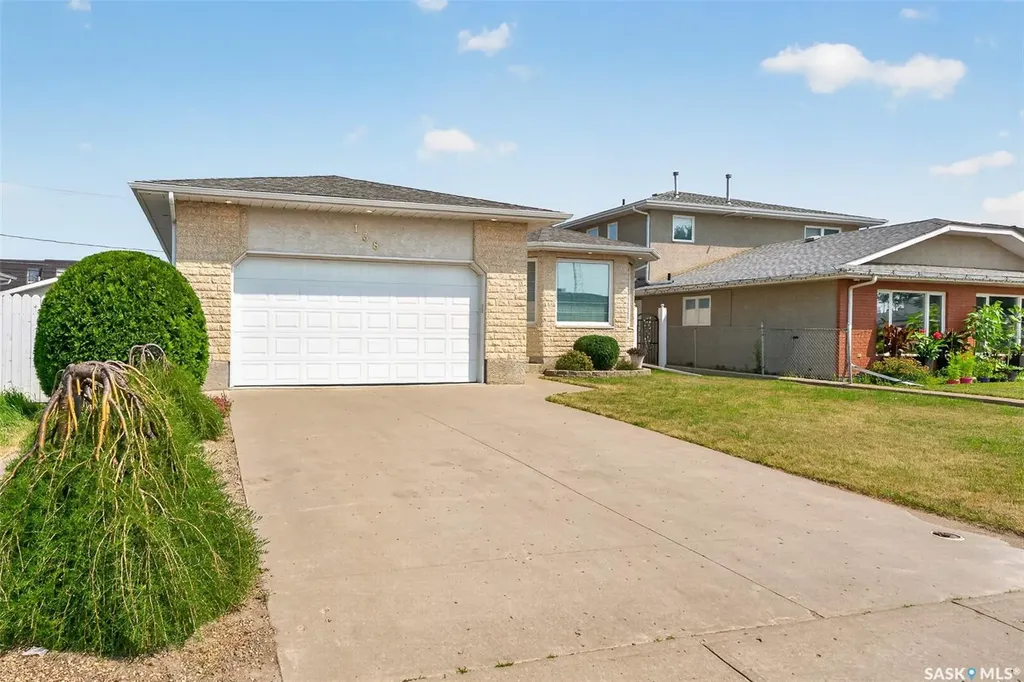 138 Athabasca Street W Moose Jaw SK S6H 2B7