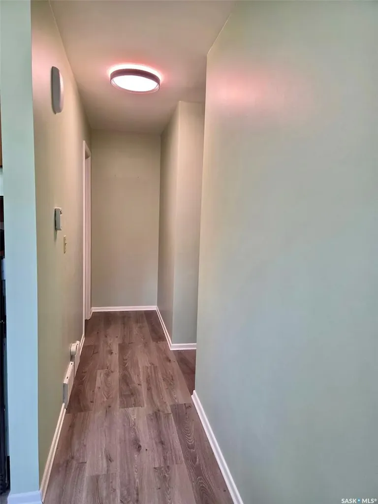 1305 Park Avenue Weyburn SK S4H 0K7