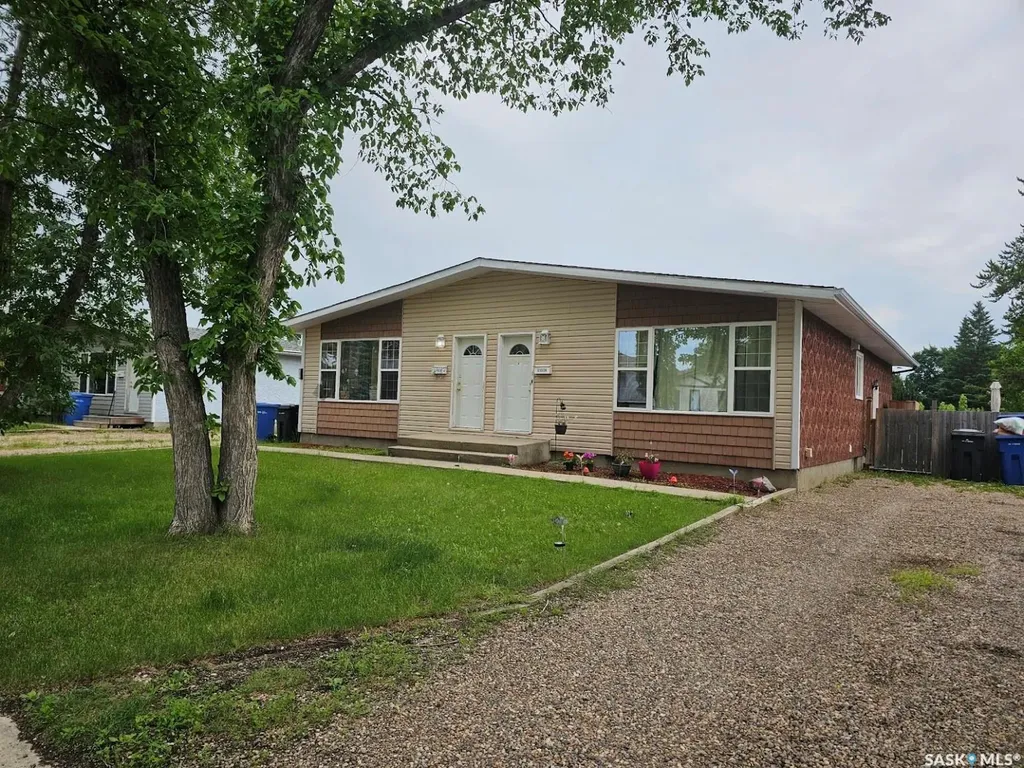 8998 Panton Avenue North Battleford SK S9A 3J9