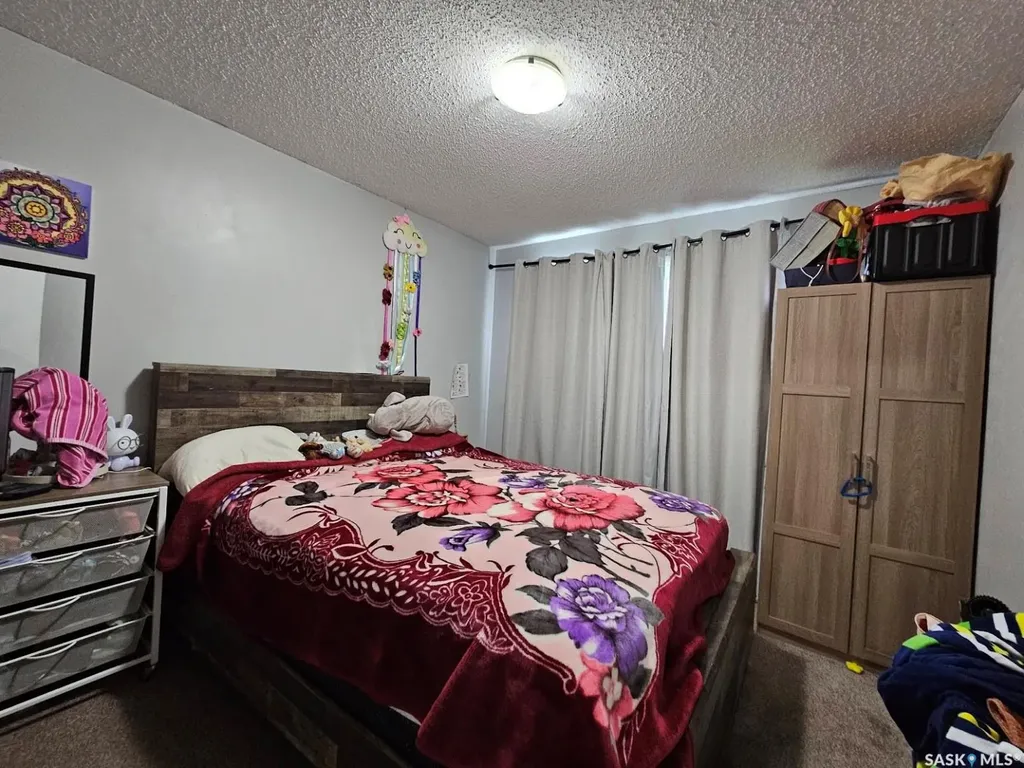 8998 Panton Avenue North Battleford SK S9A 3J9
