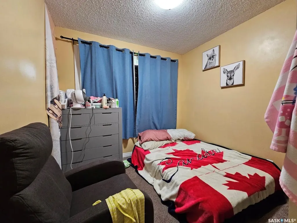 8998 Panton Avenue North Battleford SK S9A 3J9