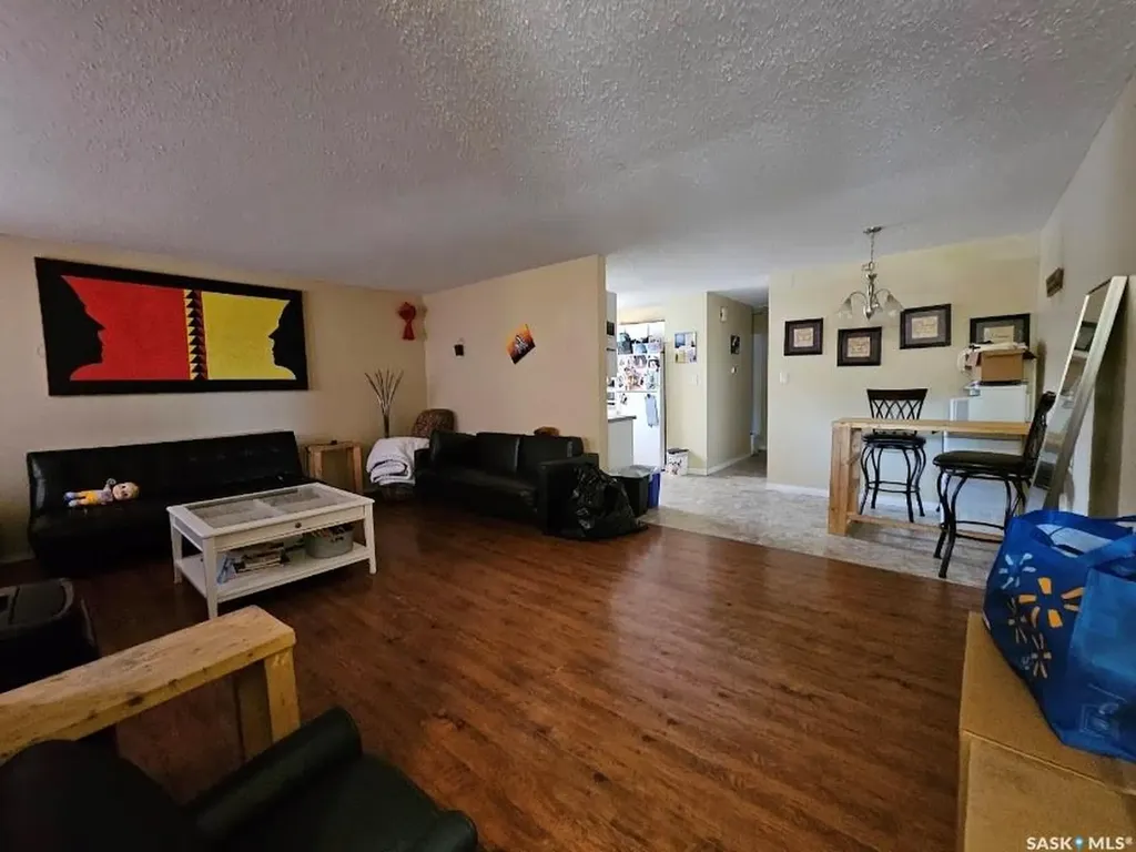 8998 Panton Avenue North Battleford SK S9A 3J9