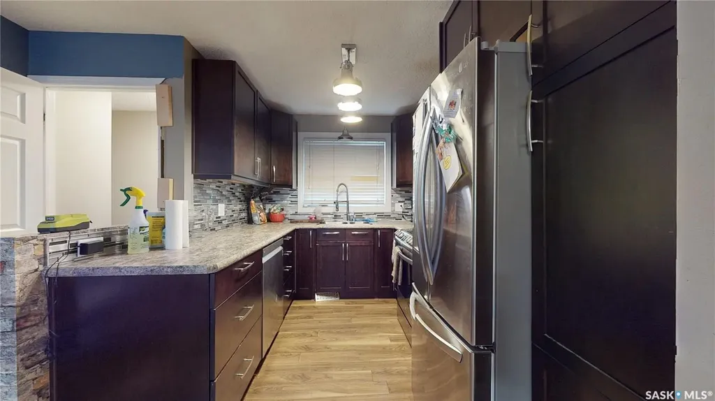 6 Higgins Bay Regina SK S4R 6B6
