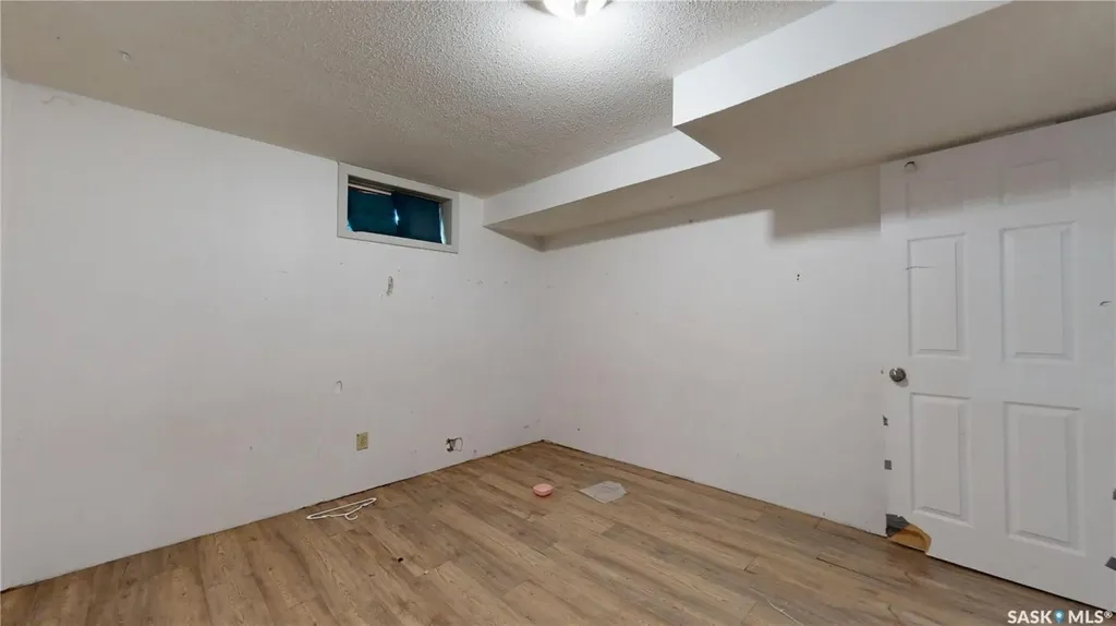 6 Higgins Bay Regina SK S4R 6B6