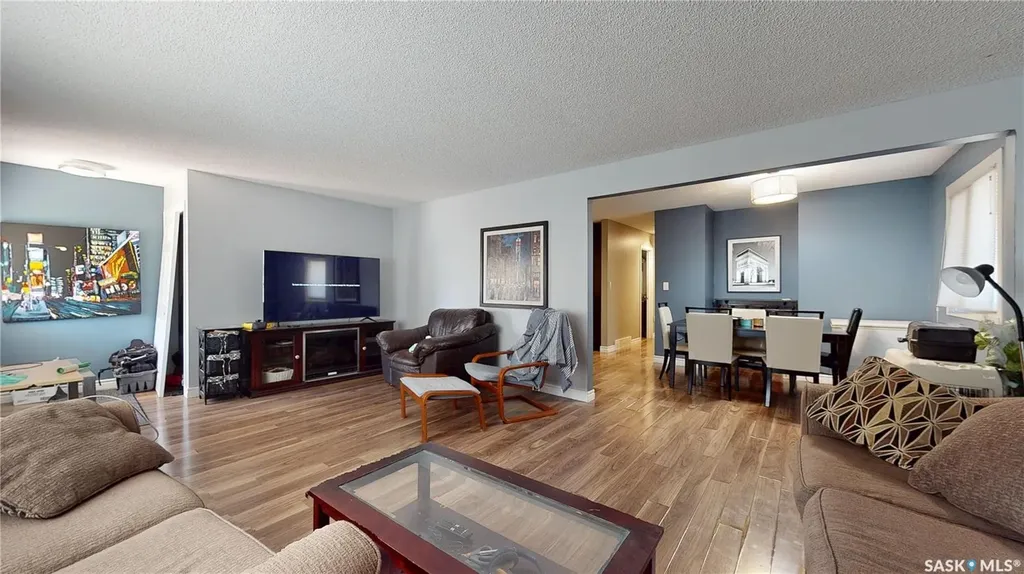 6 Higgins Bay Regina SK S4R 6B6
