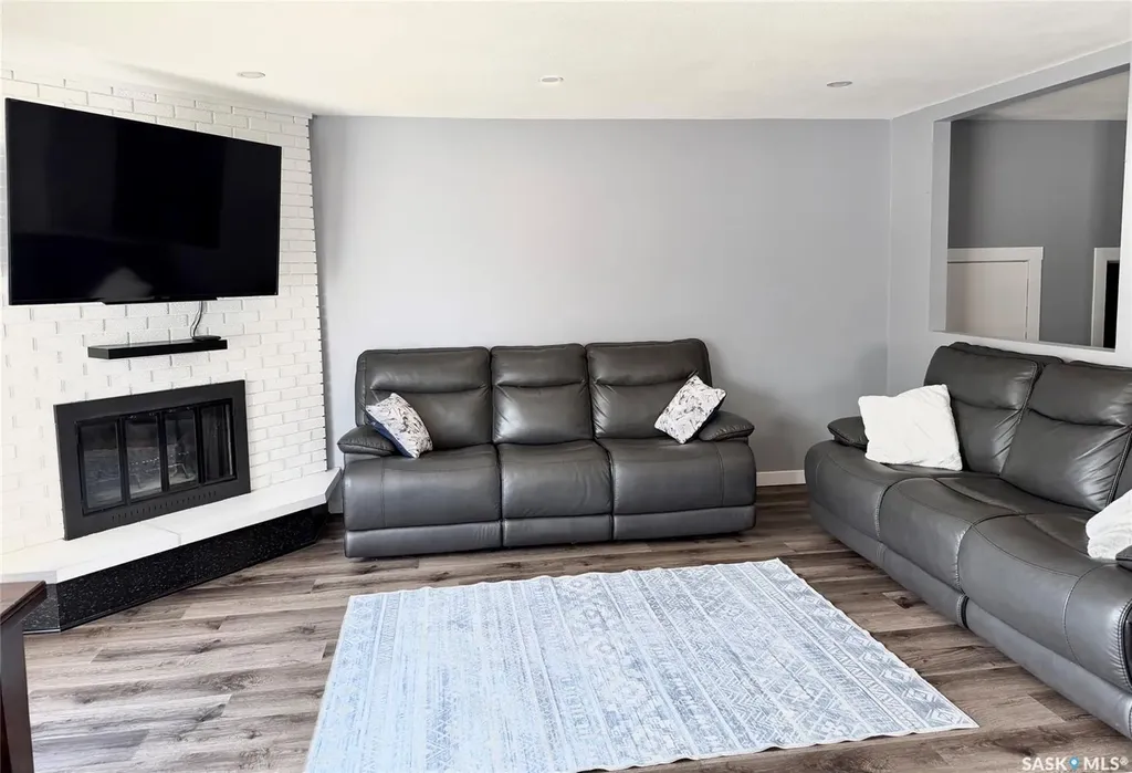 510 Redberry Road Saskatoon SK S7K 4S3