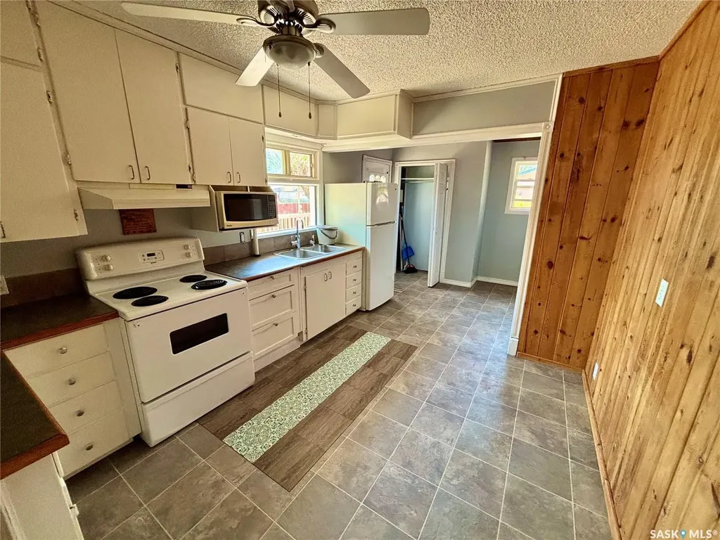 314 Retallack Street Regina SK S4R 3N2