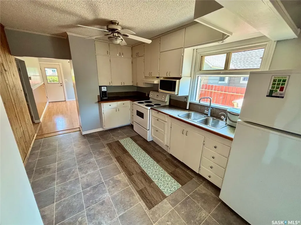 314 Retallack Street Regina SK S4R 3N2