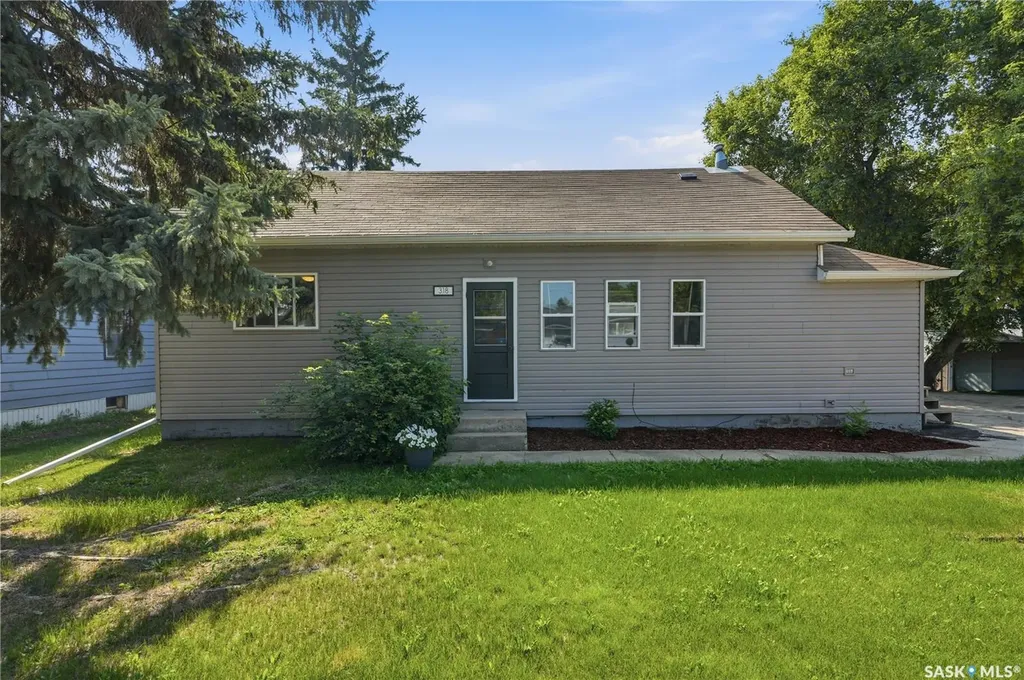 318 1st Avenue E Blaine Lake SK S0J 0J0