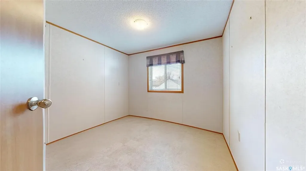 113 Hood Street Maple Creek SK S0N 1N0
