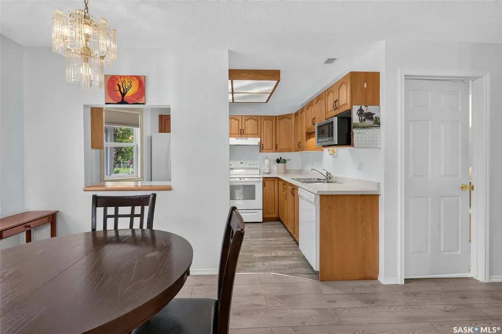 2405 1st Avenue W Prince Albert SK S6V 5A2