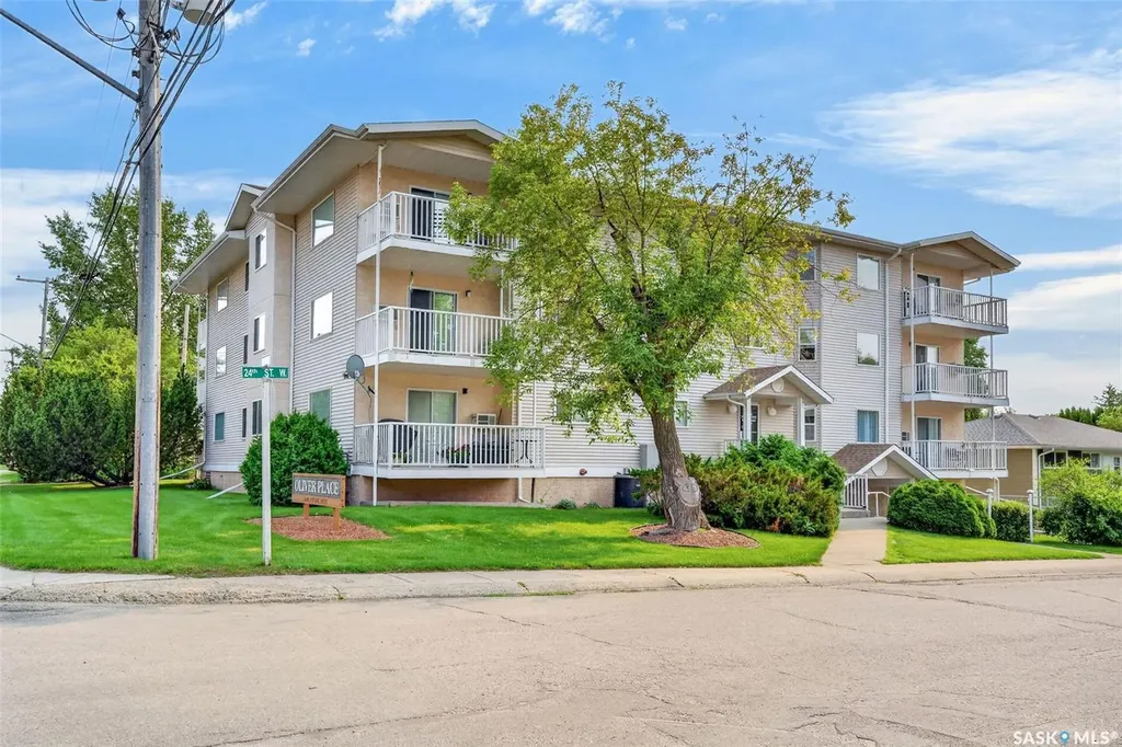 2405 1st Avenue W Prince Albert SK S6V 5A2