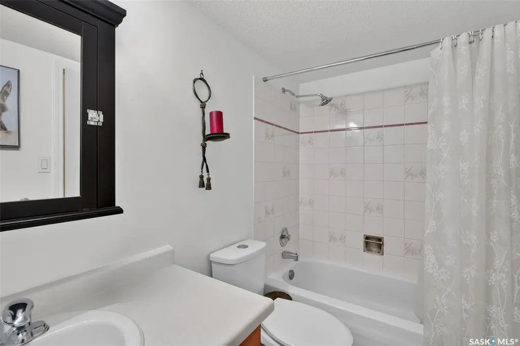 2405 1st Avenue W Prince Albert SK S6V 5A2