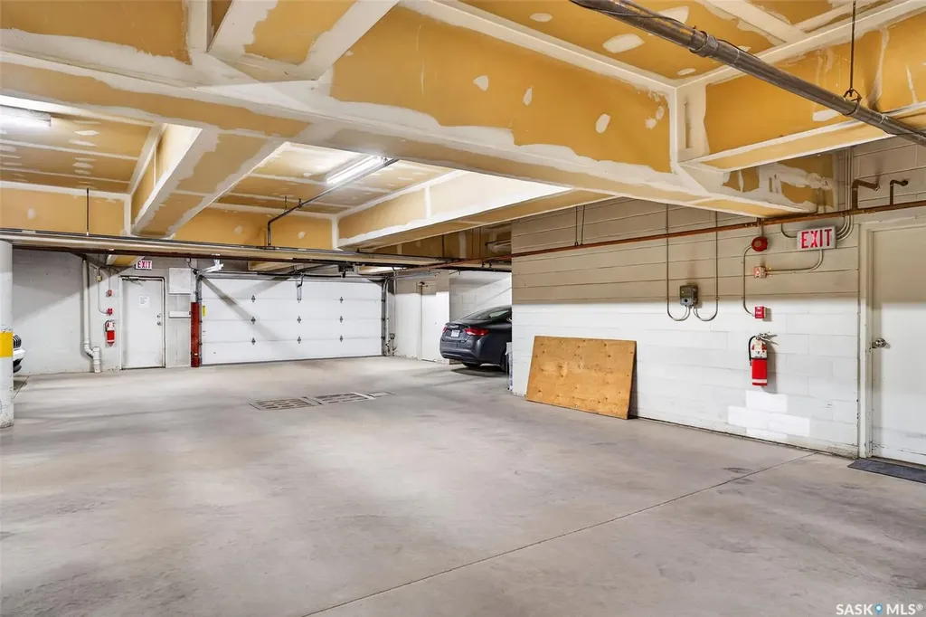 2405 1st Avenue W Prince Albert SK S6V 5A2