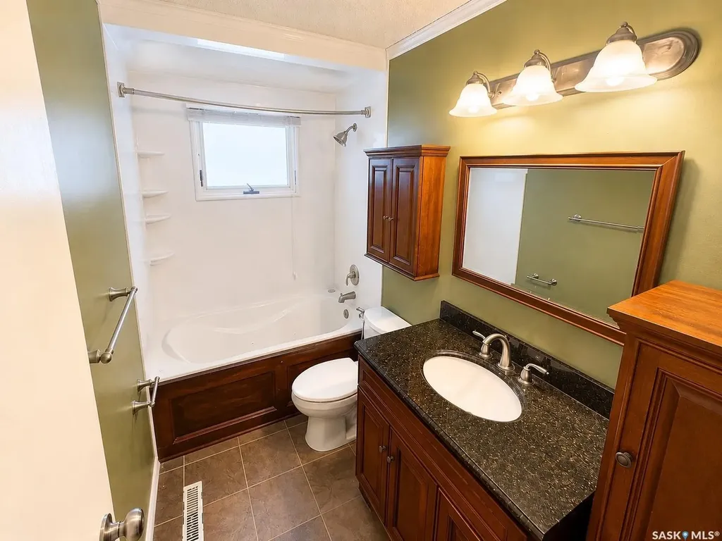 1410 4th Avenue N Regina SK S4R 0T1