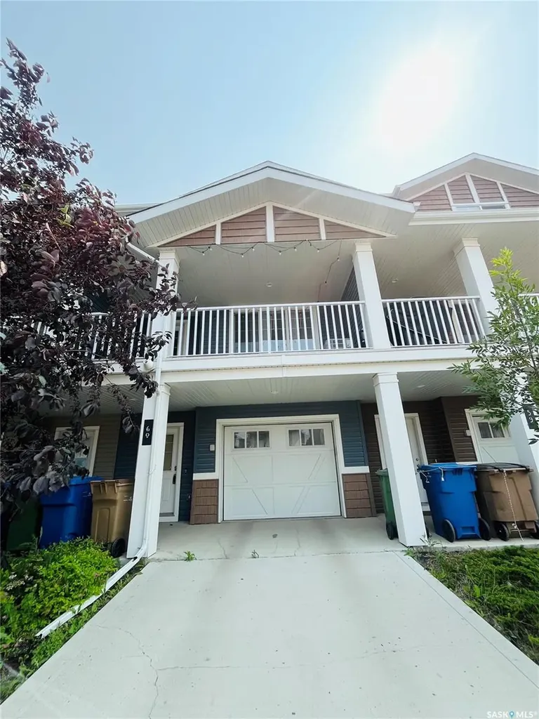 5625 Aerodrome Road Regina SK S4W 0M3