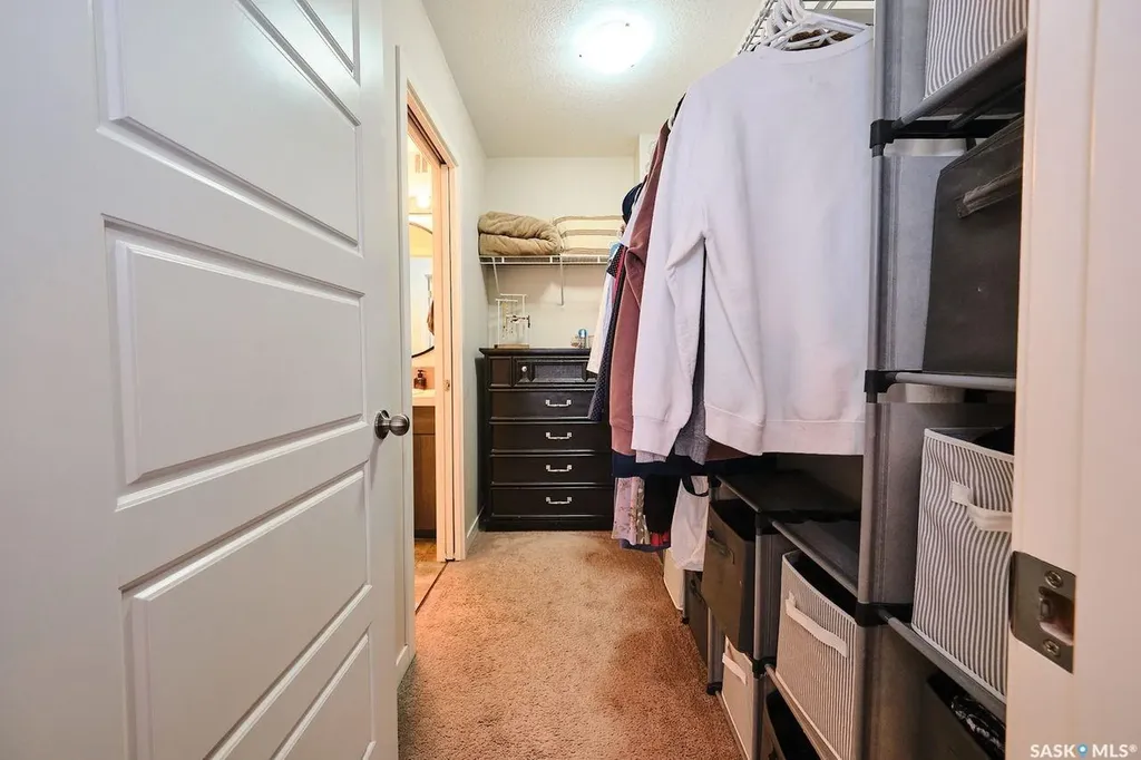 5625 Aerodrome Road Regina SK S4W 0M3