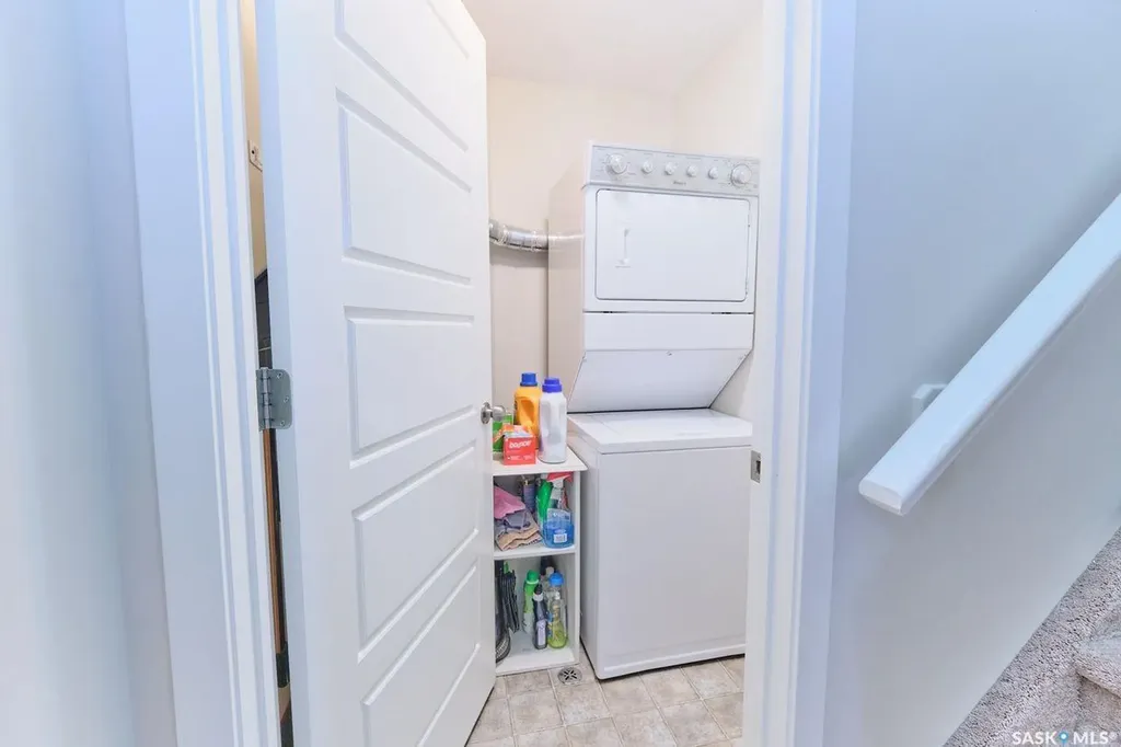 5625 Aerodrome Road Regina SK S4W 0M3