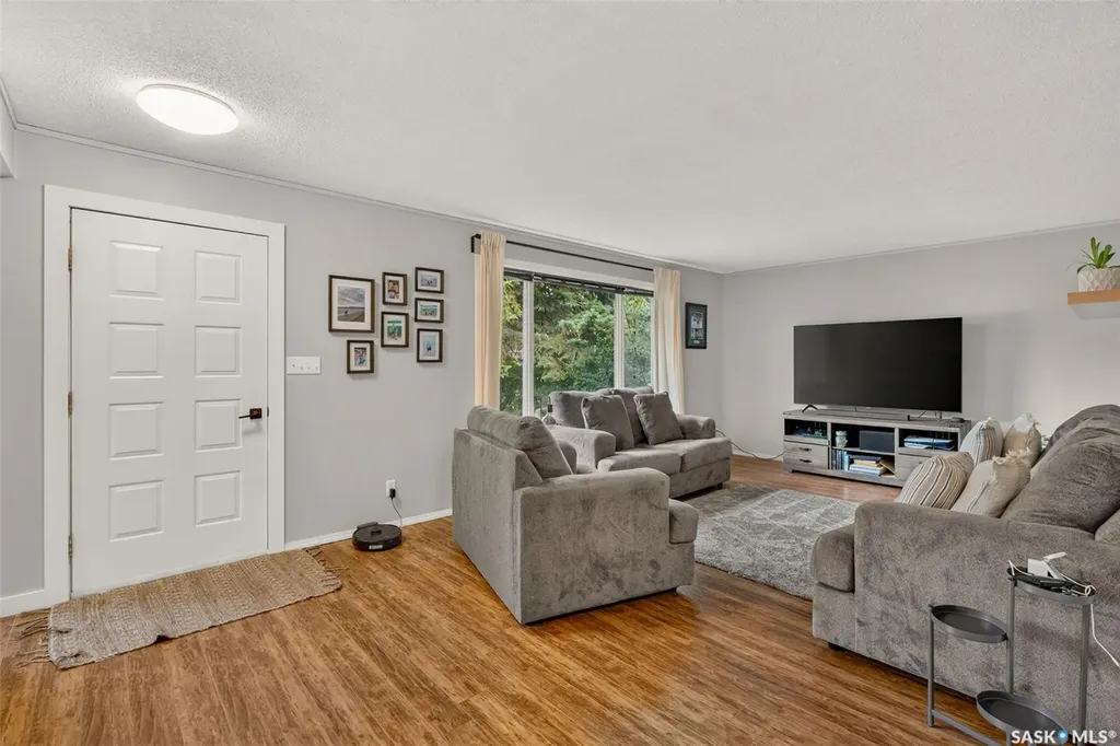 912 Portage Drive Wadena SK S0A 4J0