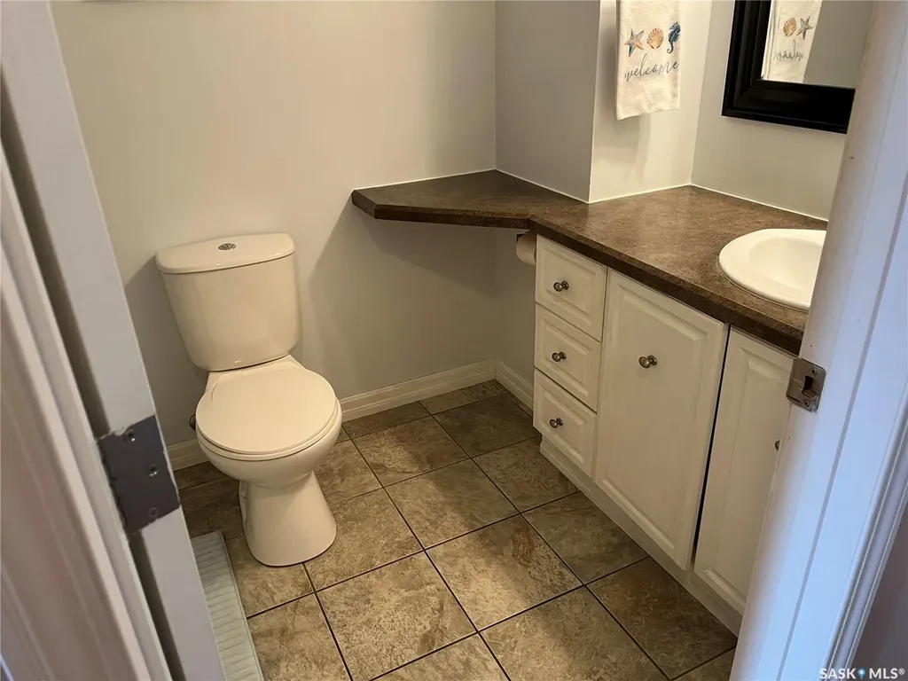 214 Westview Drive Coronach SK S0H 0Z0