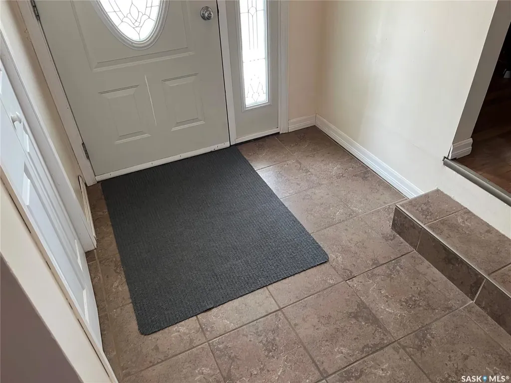 214 Westview Drive Coronach SK S0H 0Z0