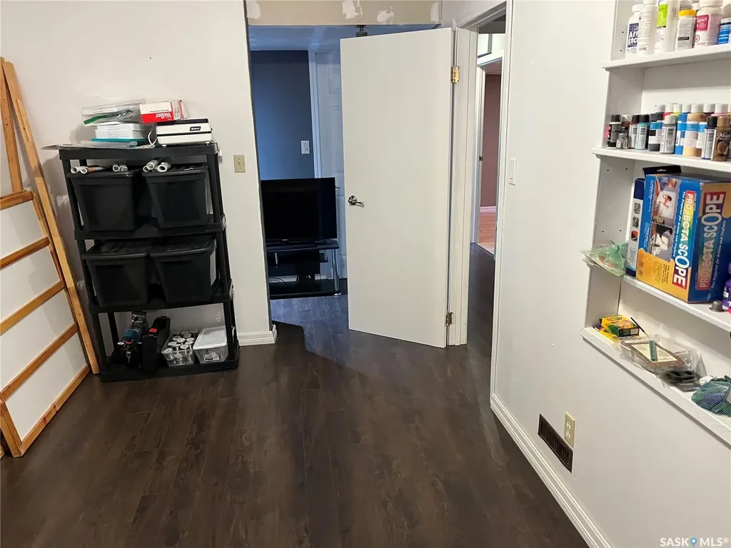214 Westview Drive Coronach SK S0H 0Z0
