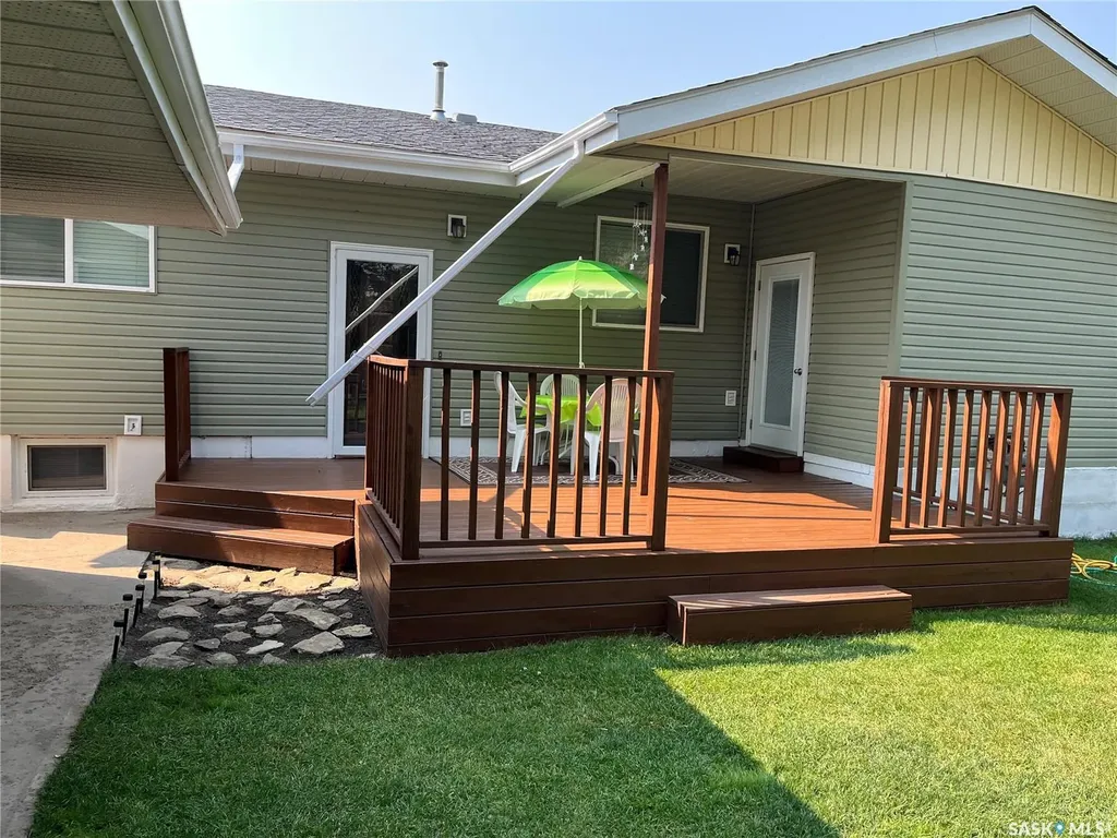 214 Westview Drive Coronach SK S0H 0Z0