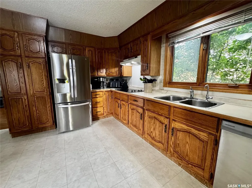 34 Blackwell Crescent Yorkton SK S3N 3Y1