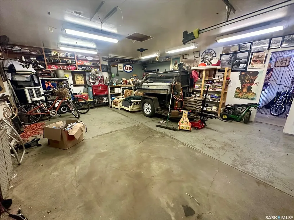 517 Bedford Road Saskatoon SK S7L 0E7