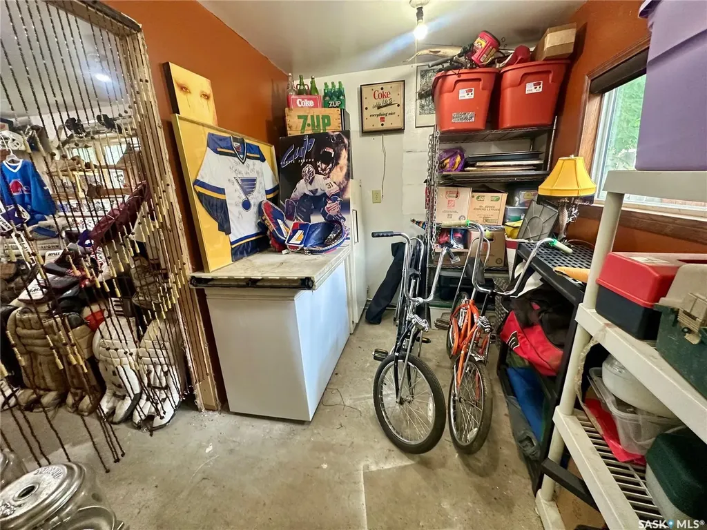 517 Bedford Road Saskatoon SK S7L 0E7