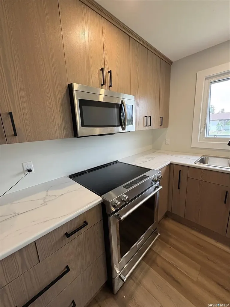 204 Birch Street Kelvington SK S0A 1W0