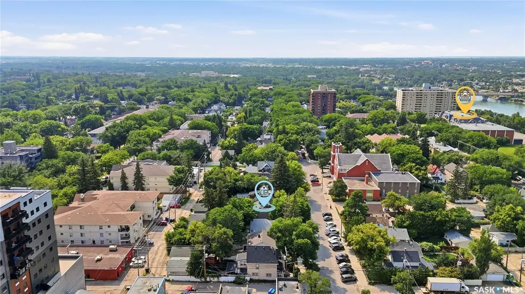 518 10th Street E Saskatoon SK S7N 0E2