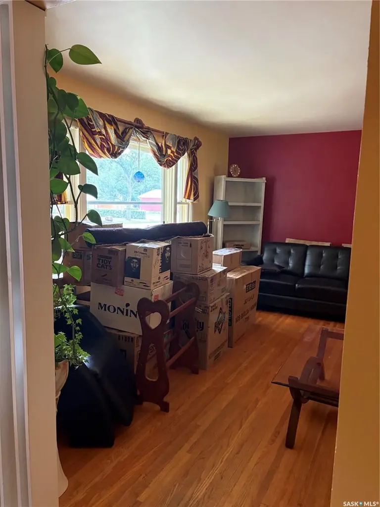2724 24th Avenue Regina SK S4S 1J5