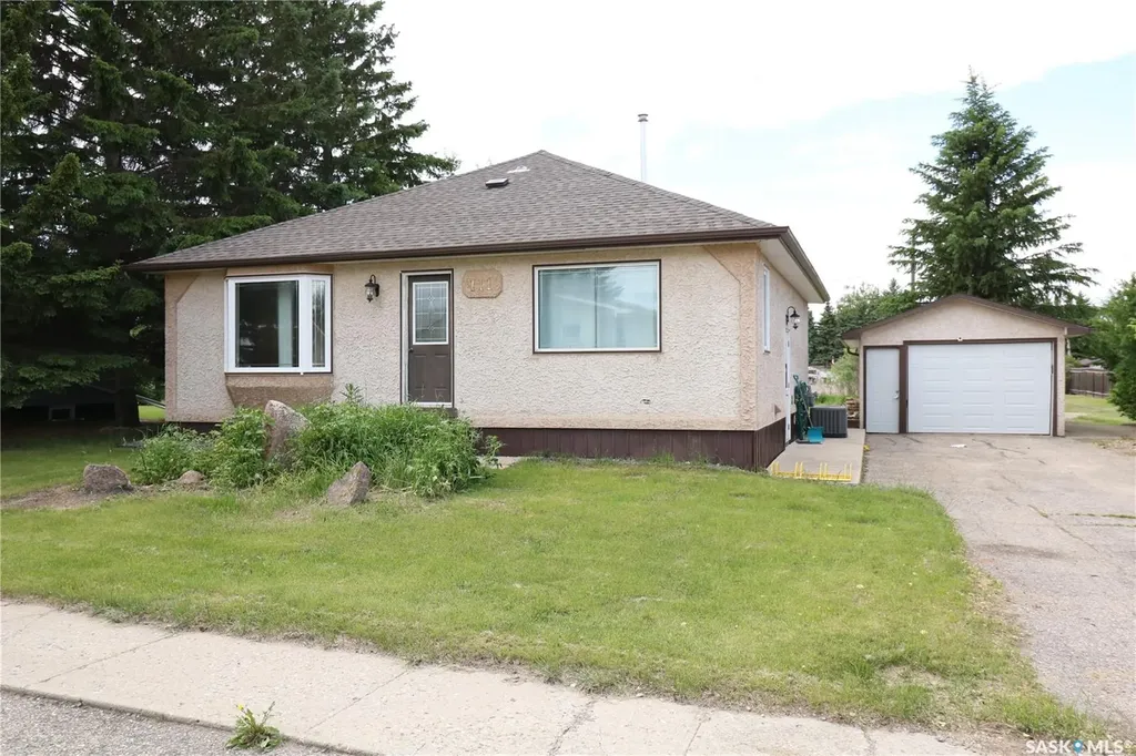 111 Henderson Street Grayson SK S0A 1E0