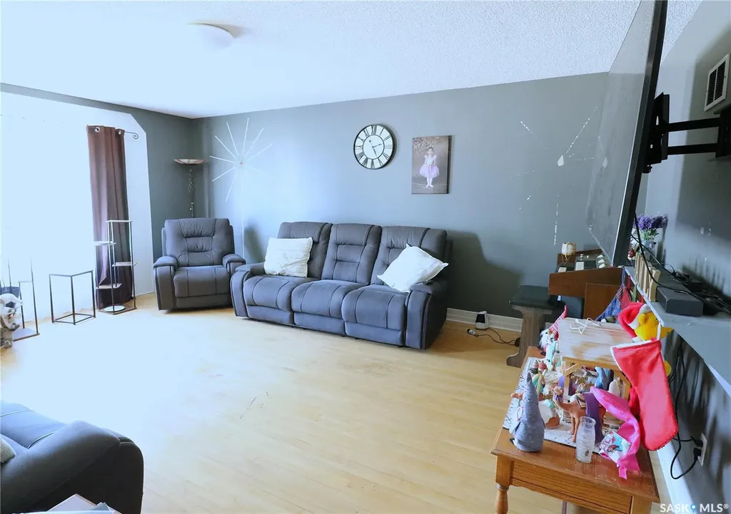 111 Henderson Street Grayson SK S0A 1E0